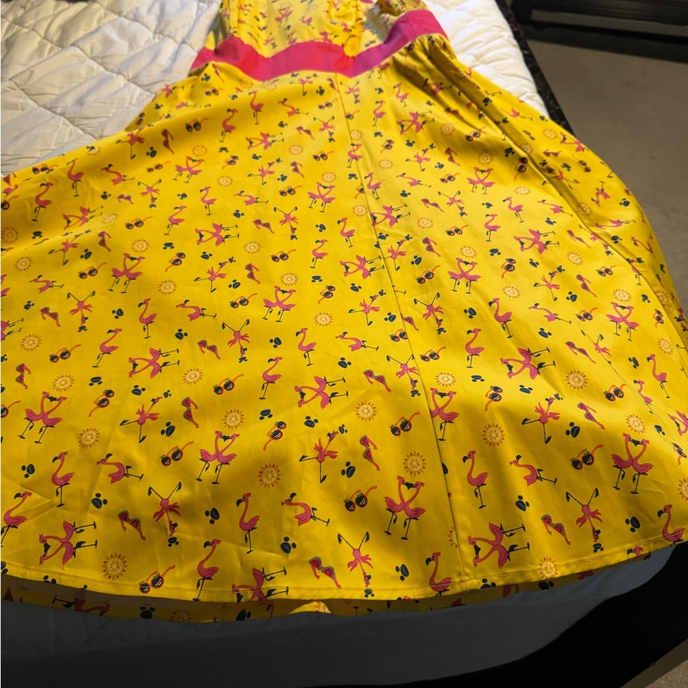 Charming Yellow Dress with Pink Flamingo Print